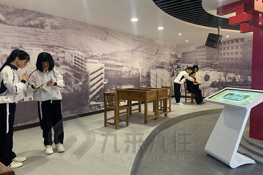 AI智能校史展厅设计,数字化校史馆建设方案,智能校史展览馆装修设计公司